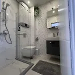 Harmony Apartment- 4 People- New Modern Flat-by The Sea *