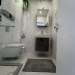 Harmony Apartment- 4 People- New Modern Flat-by The Sea *