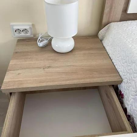 Harmony Apartment- 4 People- New Modern Flat-by The Sea