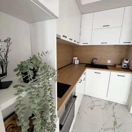 דירה Harmony Apartment- 4 People- New Modern Flat-by The Sea *