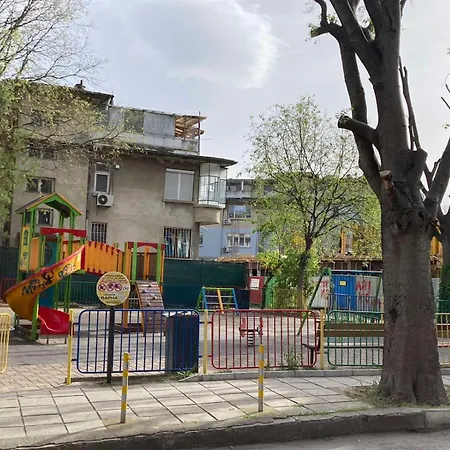 Harmony Apartment- 4 People- New Modern Flat-by The Sea * Varna