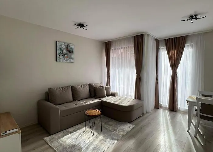 Harmony Apartment- 4 People- New Modern Flat-by The Sea Varna