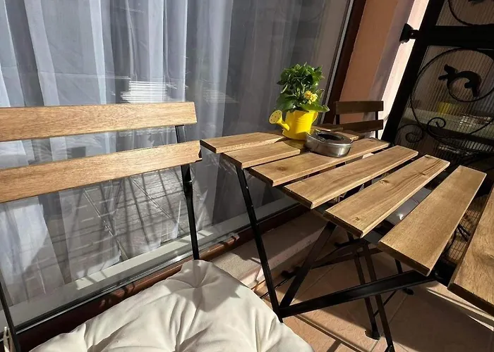 Harmony Apartment- 4 People- New Modern Flat-by The Sea Varna