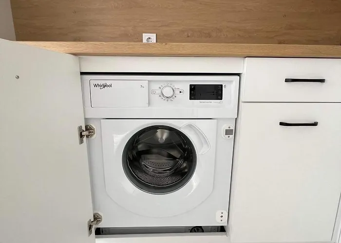 דירה Harmony Apartment- 4 People- New Modern Flat-by The Sea *